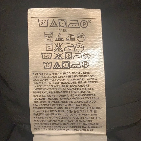 Black blouse - Picture 6 of 6